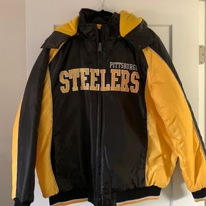 Pittsburgh Steelers NFL Puffer Coat with removable hood - XL